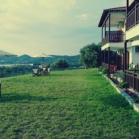 Erotokritos Apartmán *