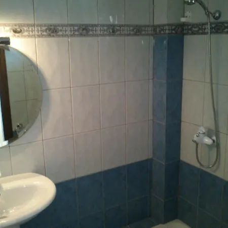 Erotokritos Apartment *