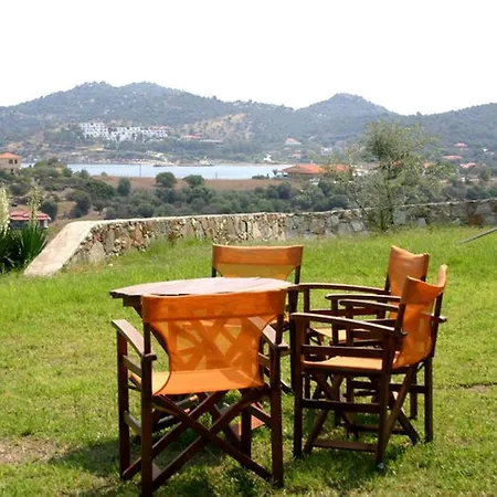 Apartment Erotokritos *
